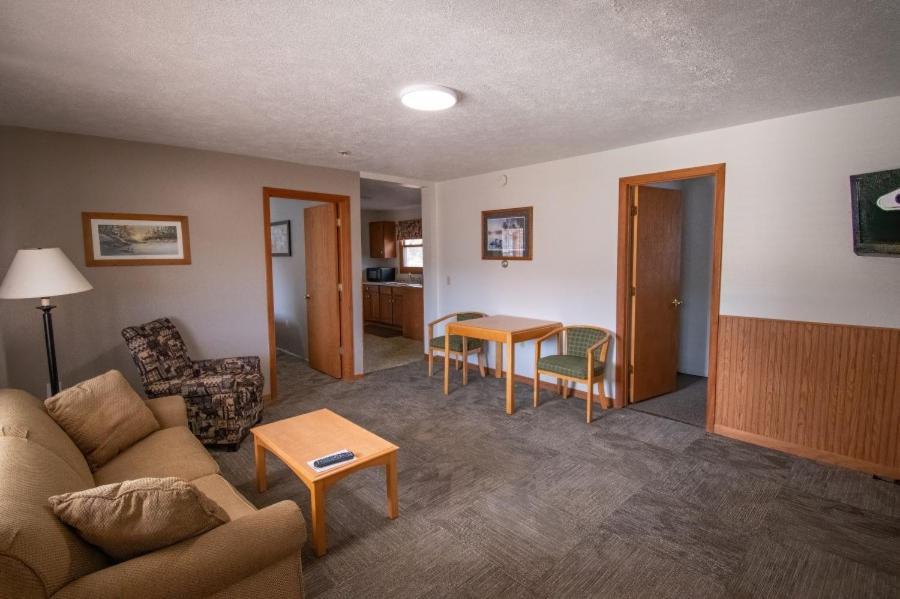 The Superior Motel Munising Extérieur photo